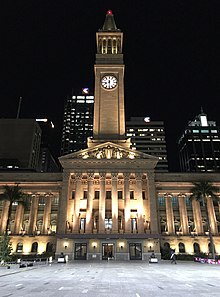 Brisbane City Hall at night.jpg