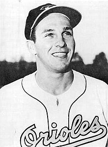 Brooks Robinson Hall of Fame Signed 8x10 Photograph 