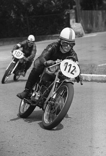 File:Bundesarchiv Bild 183-B0715-0007-002, Schleizer-Dreieck, Motorradrennen.jpg