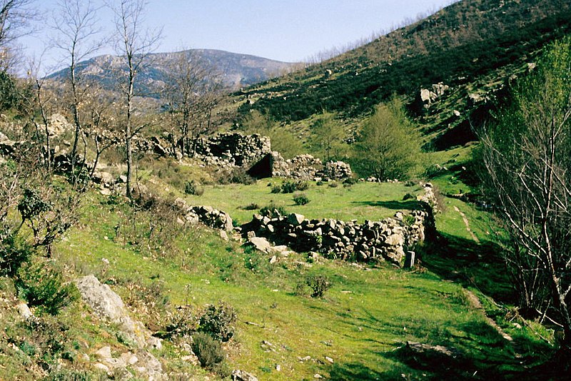 File:Bustarviejo, molinos (1988) 04.jpg