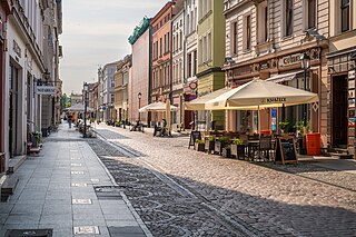 <span class="mw-page-title-main">Długa Street, Bydgoszcz</span> Street in Bydgoszcz, Poland