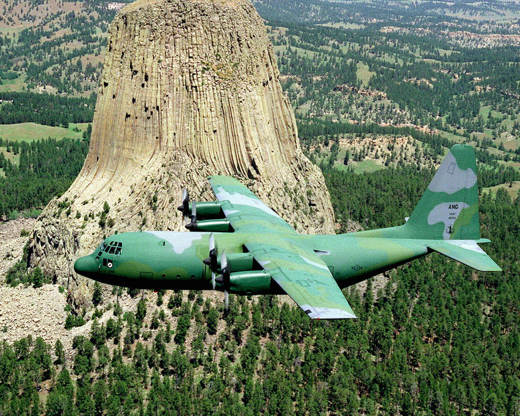 File:C-130B Wyoming ANG flying past DevilsTower 1980s.jpg