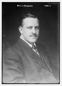 Charles John Heksamer sekitar 1915.jpg