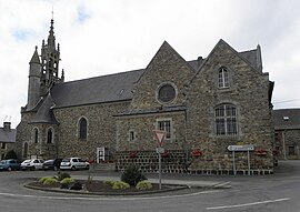 The parish church of Saint-Pierre
