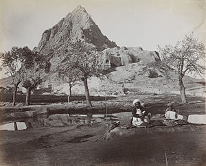 Chilzina Mountain at Kandahar in 1881.jpg