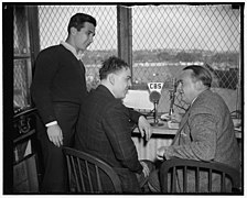 Columbia Broadcasting System. Arch McDonald, Warren Sweeney, and helpers at ball park, 4-19-38 LCCN2016873421.jpg