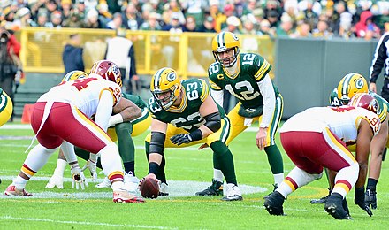 Linsley in a game against the Washington Redskins