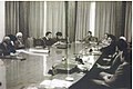 Bani Sadrs vada Revolucionārās padomes sēdi