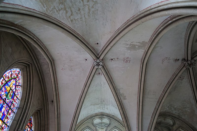 File:Coutances Cathédrale Notre-Dame Voûte du transept nord 2014 08 25.jpg