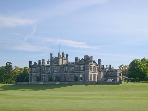 Dalmeny House was the ancestral seat of the Earls of Rosebery and the setting for Lord and Lady Rosebery's political houseparties.