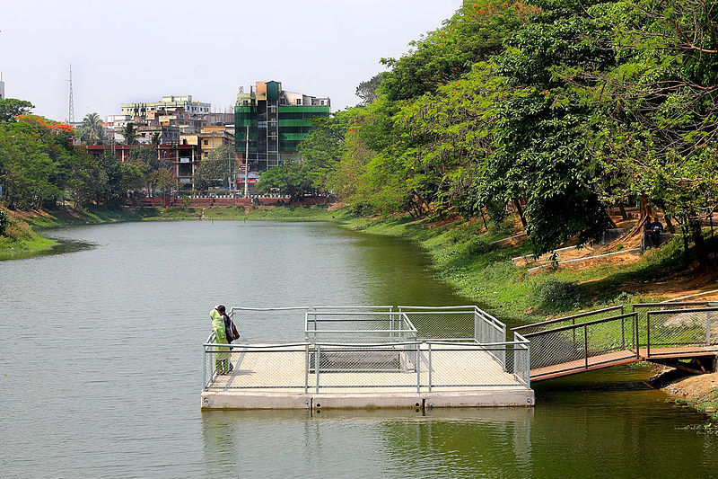 Dhanmondi Lake