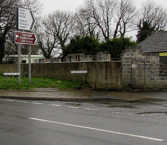 File:Direction signs on a Letterston corner - geograph.org.uk - 6066727.jpg