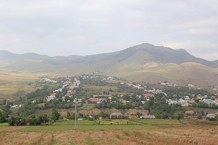 Село славянка. Славянка Кедабекский район Азербайджана. Азербайджанская Республика Кедабекский район село Славянка. Село Славянка Азербайджан. Гедебей Азербайджан.