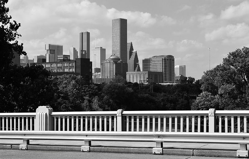 File:Downtown from Jensen Drive (Hill Street) Bridge over Buffalo Bayou, Houston, Texas 1310261104 (10577062075).jpg