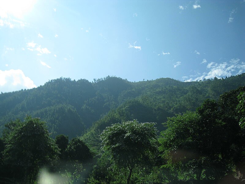 File:Drive from Pokhara to Kathmandu-86.jpg