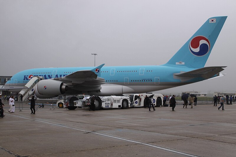 File:F-WWAZ Airbus A380 Korean Air (7302846944).jpg