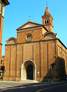 Facciata del Duomo di San Giovanni Battista.jpg
