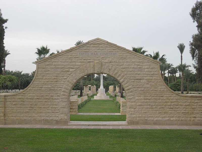 File:Fayed War Cemetery.JPG