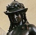 File:Bronze David by Donatello-Bargello.jpg - Wikimedia Commons