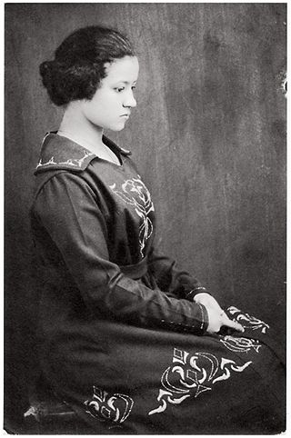 <span class="mw-page-title-main">Florestine Perrault Collins</span> African-American photographer based in New Orleans