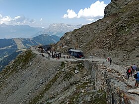 Terminus du tramway du Mont-Blanc au Nid d'Aigle.