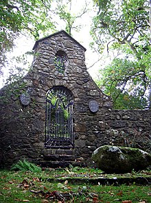 Makam David Lloyd George, Llanystumdwy, Gwynedd (geograph 6447819).jpg