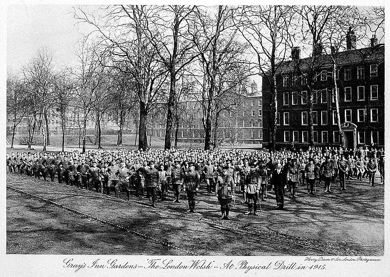 File:Gray's Inn Garden, 'The London Welsh', at physical drill Wellcome L0002697.jpg