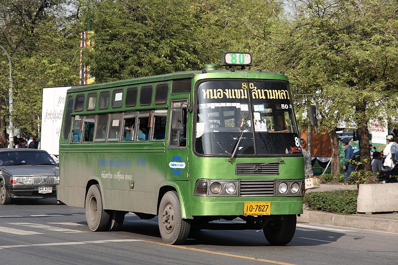 File:Green bus in Bangkok.jpg