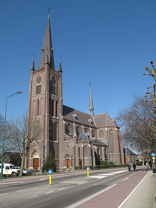 <span class="mw-page-title-main">Haps</span> Village in North Brabant, Netherlands