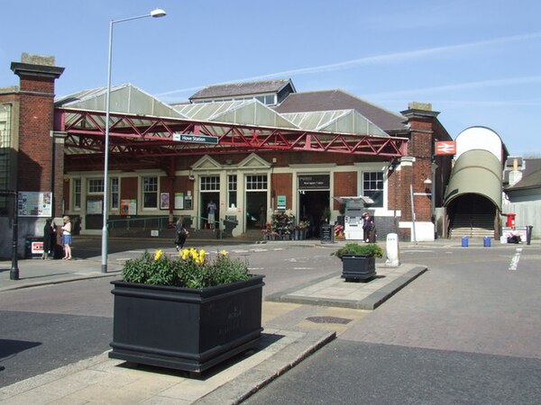 Image: Hove station entrance   geograph.org.uk   2371089