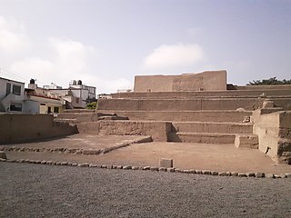 <span class="mw-page-title-main">Huaca Santa Catalina</span> Archaeological site in Peru