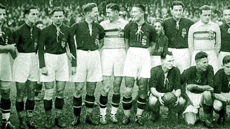 Hungary national football team, 1934.jpg