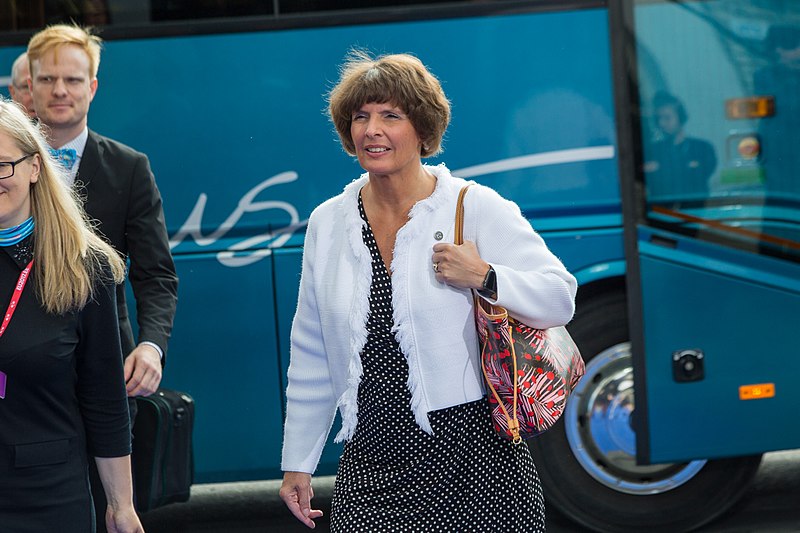 File:Informal meeting of competitiveness and telecommunications ministers. Arrivals Anne Berner (35829587812).jpg