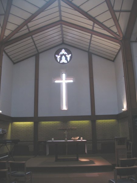 File:Interior of All Saints church - geograph.org.uk - 930029.jpg