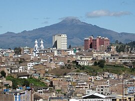 Ipiales avec le volcan du Chili en arrière-plan