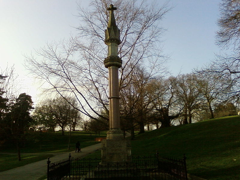 File:IpswichMartyrsMonument1.jpg