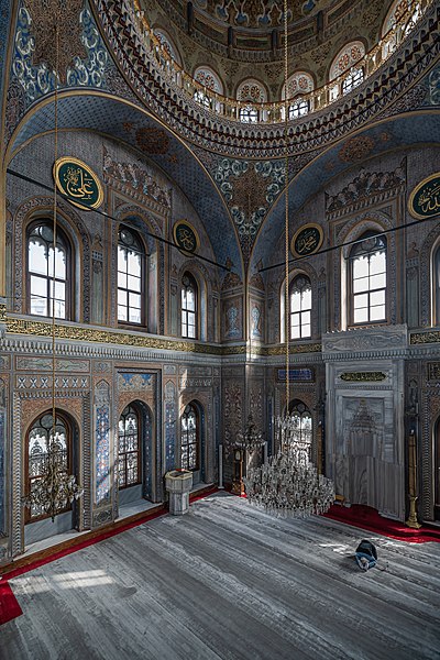 File:Istanbul asv2021-11 img30 Aksaray PVS Mosque.jpg
