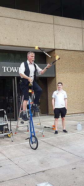 File:John Park, Busker Festival, Lawrence KS.jpg