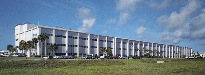 File:KSC Operations and Checkout Building.jpg