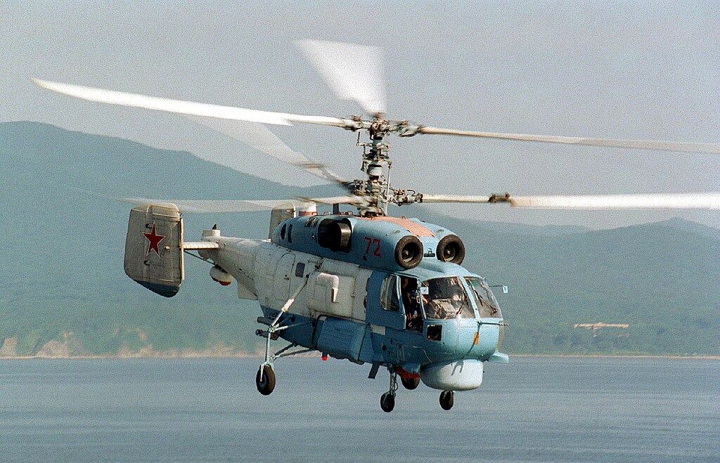 مروحية الإنذار المبكر الروسية KA-31 تظهر بسماء المغرب !!! 1024px-Kamov_Ka-27PS