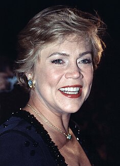 Kathleen Turner -- Best Actress in a Motion Picture, Comedy or Musical winner Kathleen Turner 1.jpg