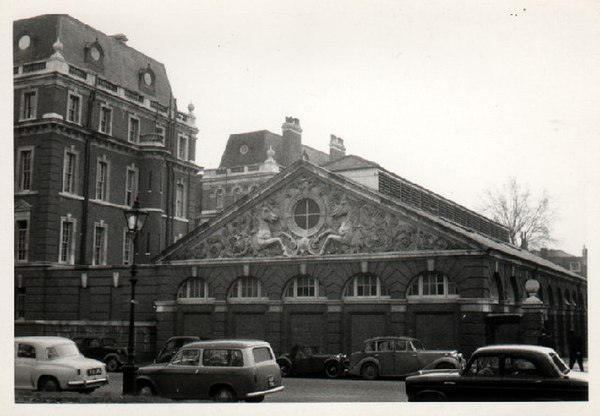 Knightsbridge Barracks in 1959