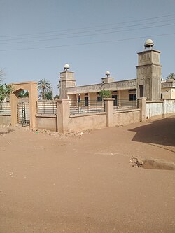 Kwami emirs central mosque.jpg