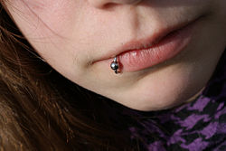 Labret BCR.jpg