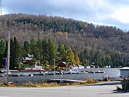 Lac-des-Seize-Îles – Veduta