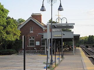 <span class="mw-page-title-main">Lake Bluff station</span> Commuter rail station in Lake Bluff, Illinois