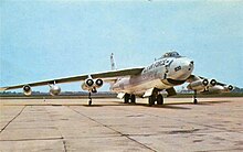 Picture of a B-47E. Clearly visible are the four engine nacelles with the six engines, which were to be replaced by four uniform nacelles and engines