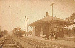 Lynnfield station postcard.jpg