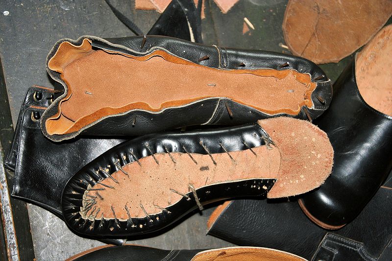 File:Making of shoes.jpg