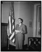 Massachusetts Senator. Washington D.C. A new and Informal picture of United States Senator Henry Cabot Lodge, of Massachusetts. a former newspaperman, Senator Lodge is one of the youngest LCCN2016871252.tif